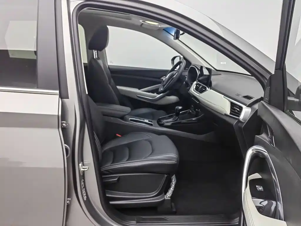 Baojun 530 2019 2018 Model 1.5T DCT Flagship (China V)