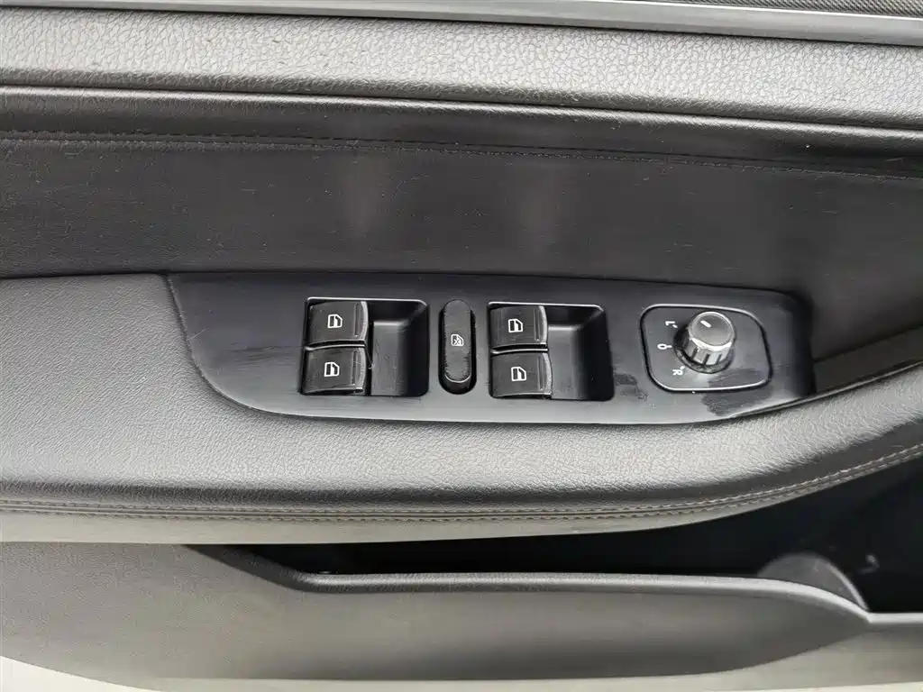 Haval H6 2019 Sport 1.5T Manual 2WD Elite (China VI) фото 9
