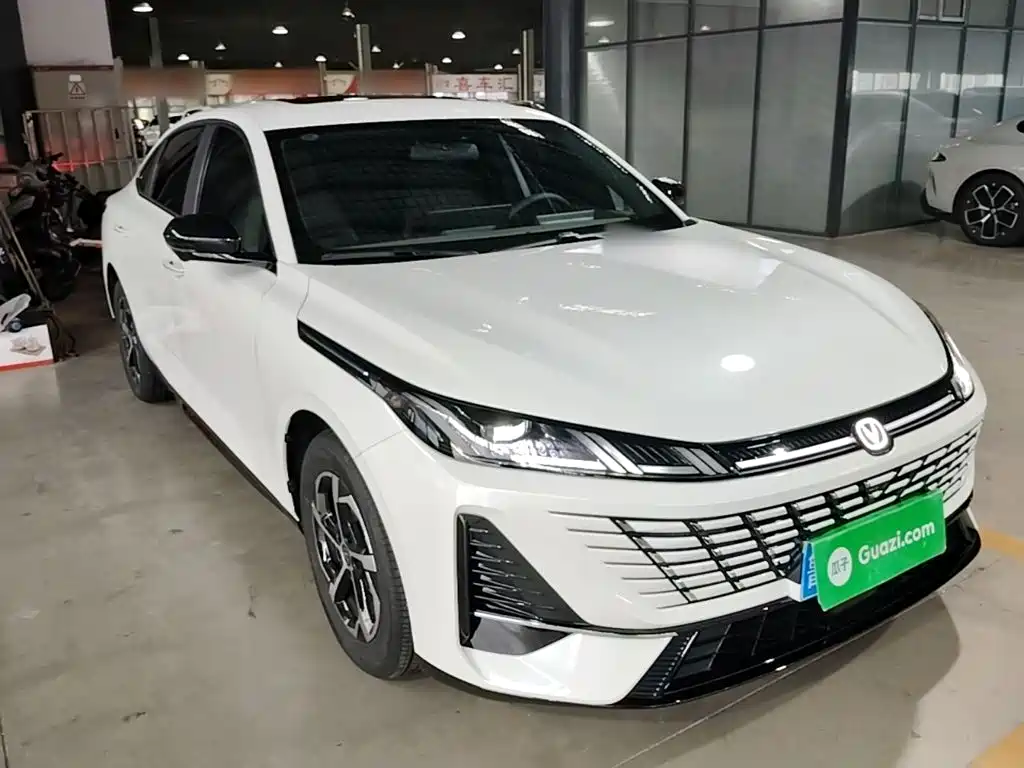 Changan Eado 2026 2025 Model Year Facelift 1.5T 500Bar Basic Edition