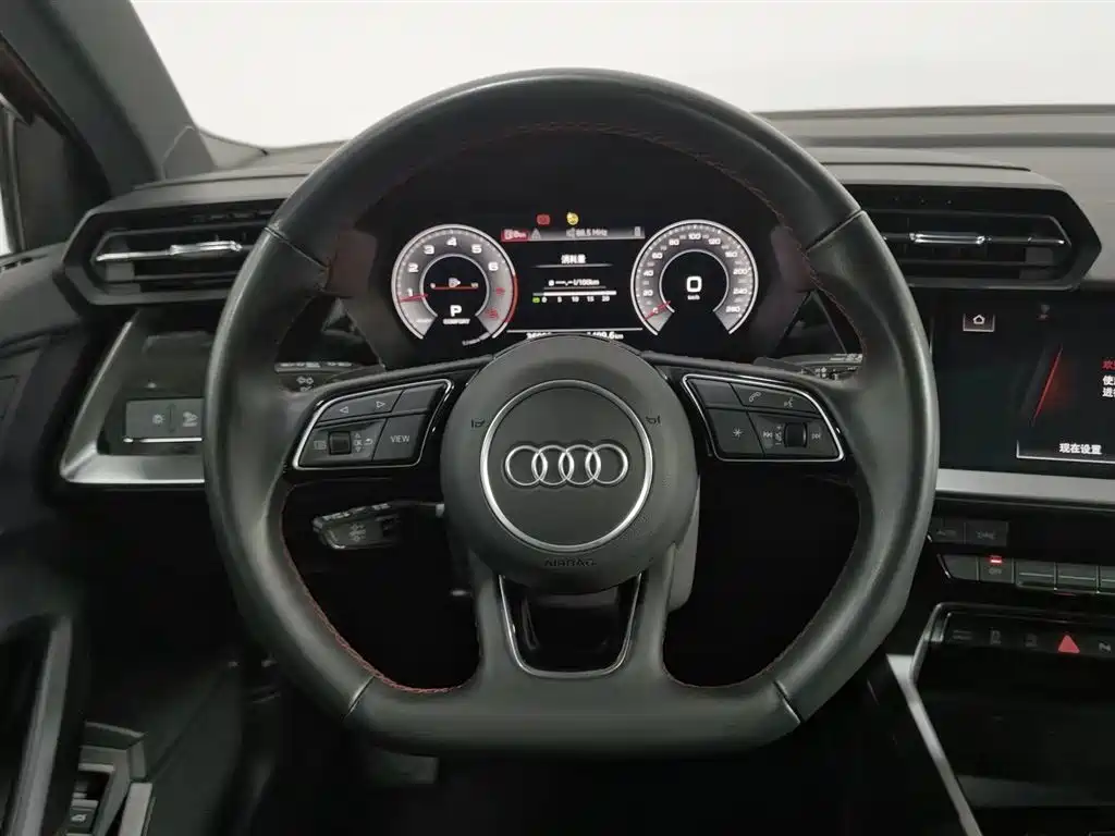 Audi A3 2023 Facelift Sportback 35 TFSI Luxury Sport фото 11