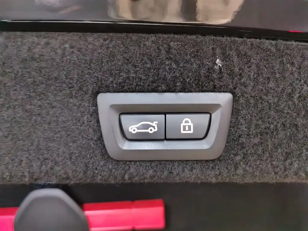 BMW 7 Series 2019 Facelift 740Li Leading M Sport Package фото 15
