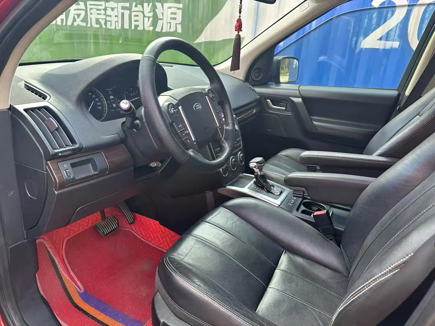 Land Rover Freelander 2 2014 2.2T SD4 SE Diesel Edition фото 7