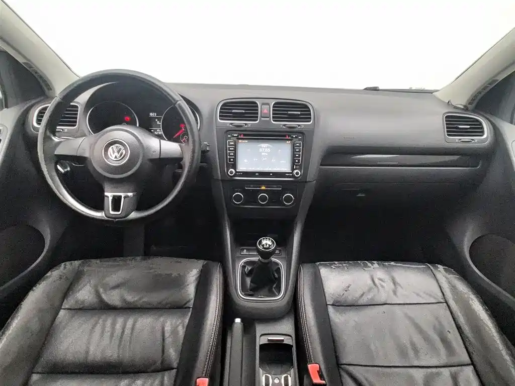 Volkswagen Golf 2012 1.6 Manual Comfort Type фото 5