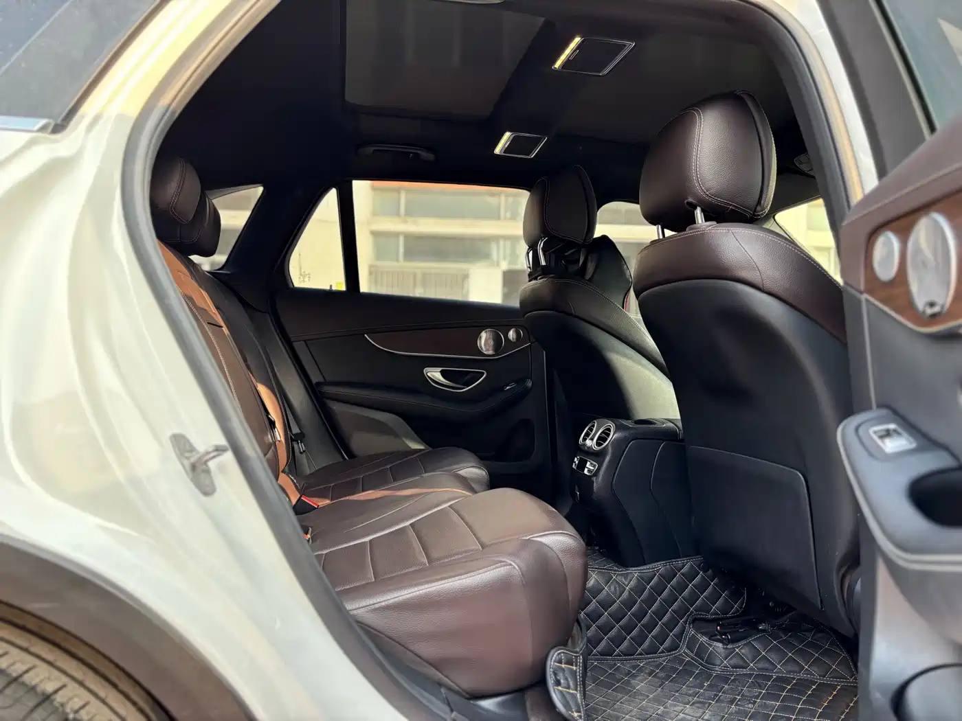 Mercedes-Benz GLC 2021 GLC 300 L 4MATIC Sporty фото 12