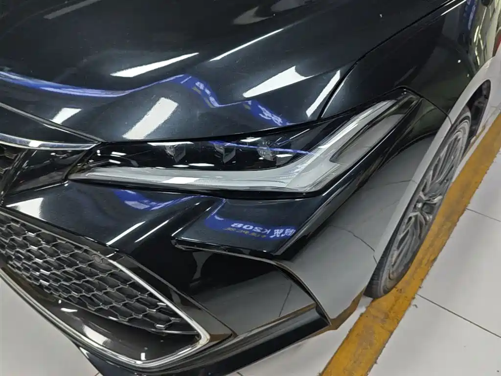 Toyota Avalon 2023 2.5L Touring Premium Edition фото 24
