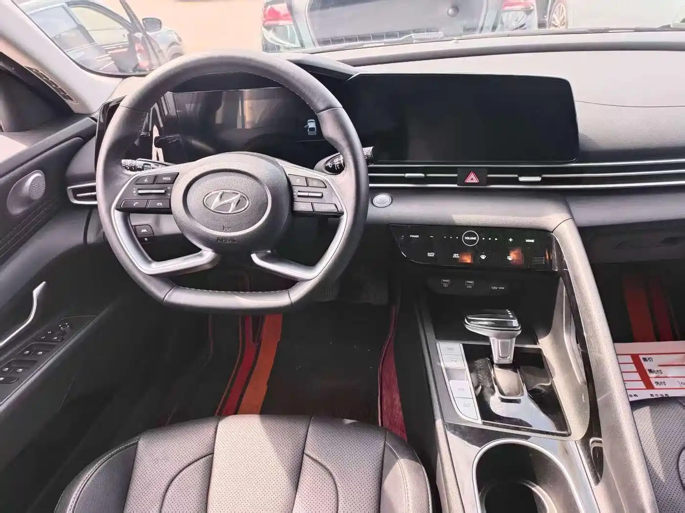 Hyundai Elantra 2022 1.5L CVT GLX Elite Edition фото 6