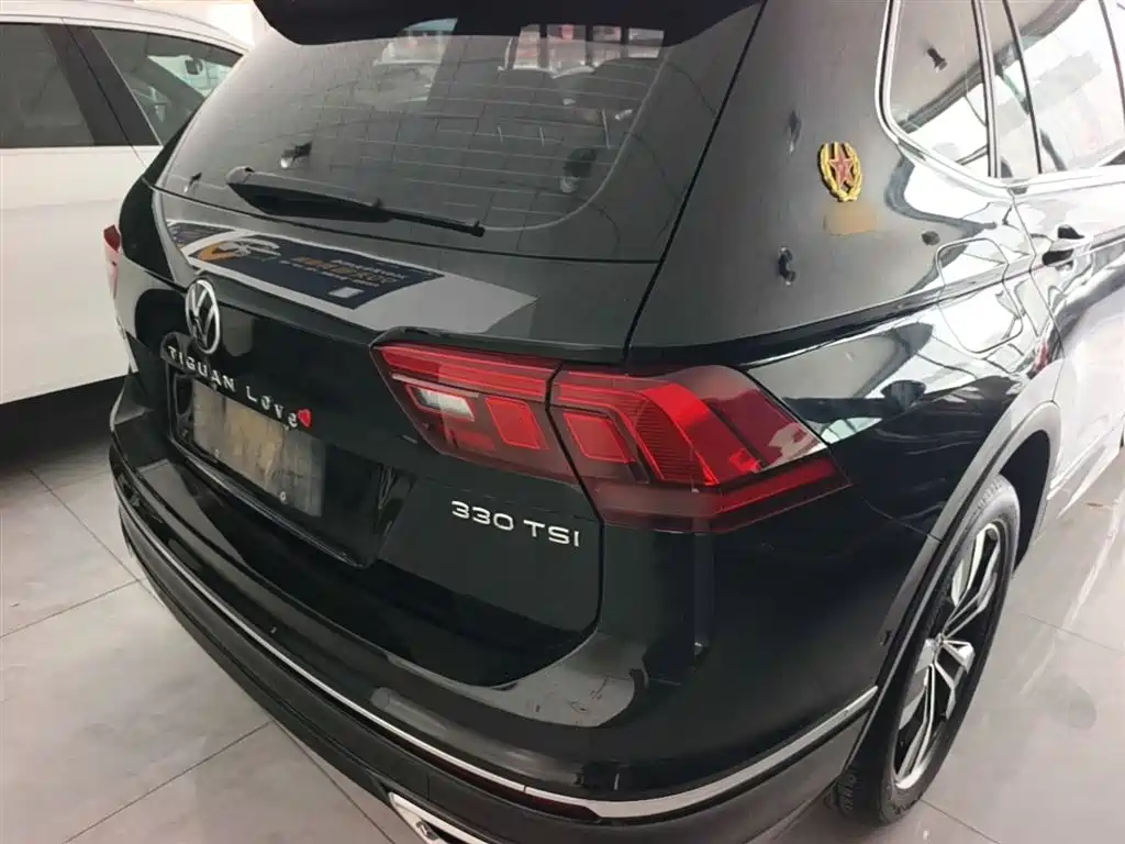 Volkswagen Tiguan L 2024 Outstanding 330TSI Auto 2WD R-Line Dragon Glory Edition фото 8