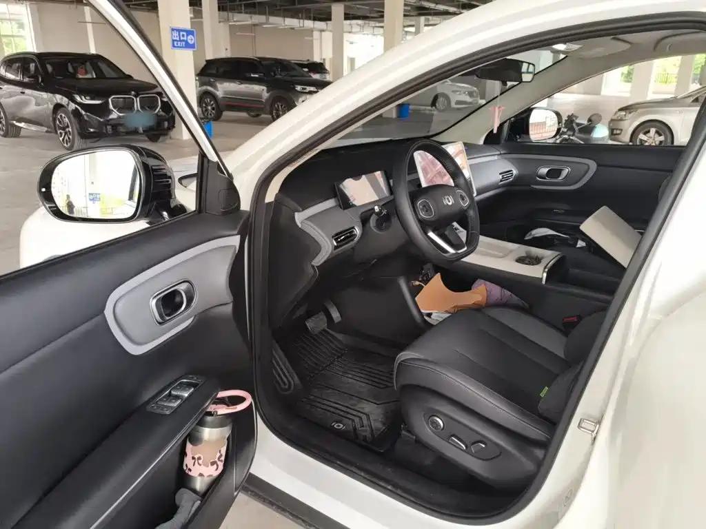 Photo 12 - Changan Qiyuan Q05