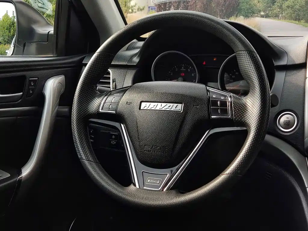 Фото 13 - Haval M6
