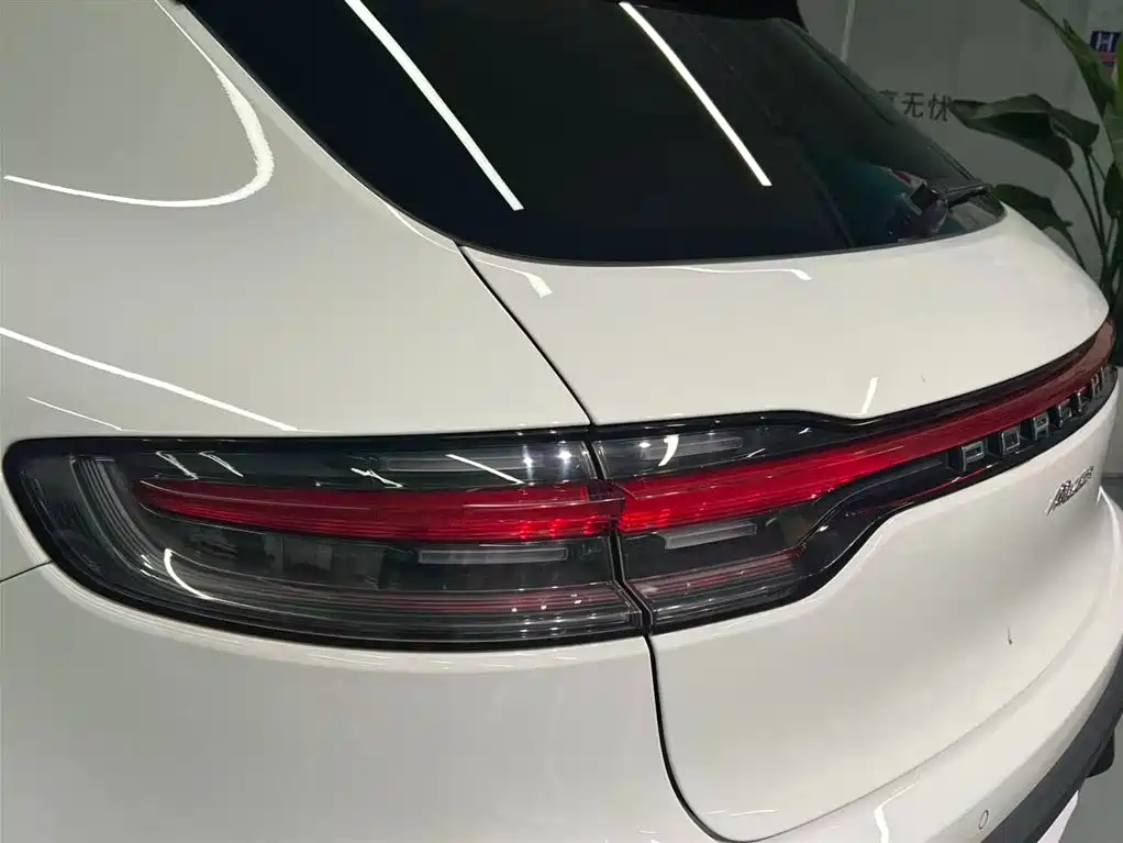 Porsche Macan 2023 Macan 2.0T фото 21