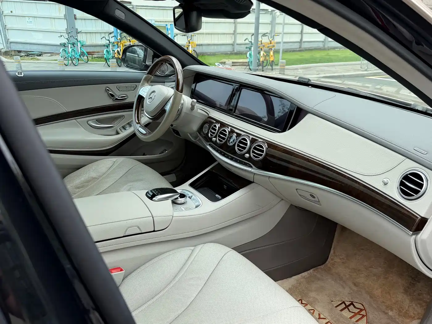 Mercedes-Benz Maybach S-Class 2015 S 400 4MATIC фото 6