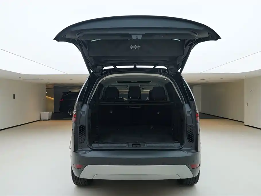 Land Rover Discovery 2024 Model 360PS S фото 6