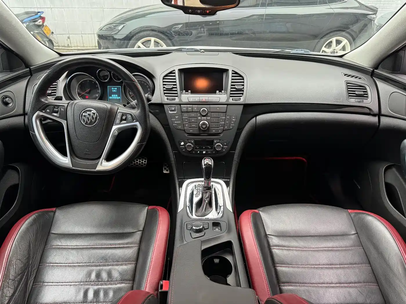 Buick Regal 2011 GS 2.0T Super Sport Edition фото 11