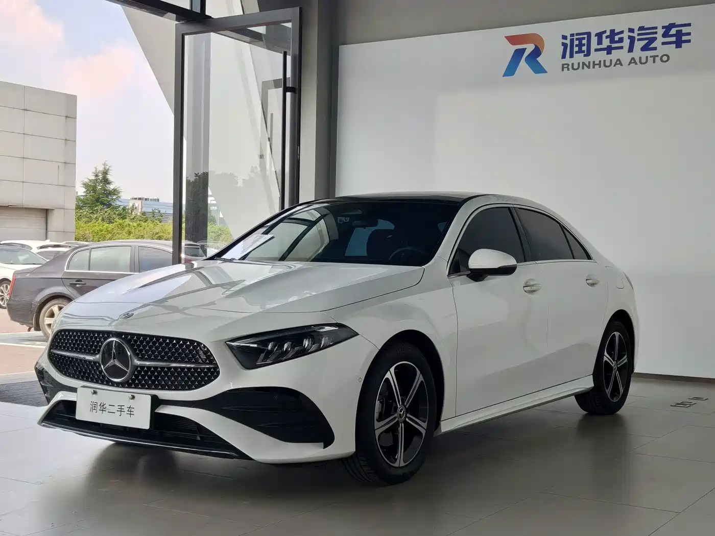 Mercedes-Benz A-Class 2025 2025 A 200 L Fashion Edition