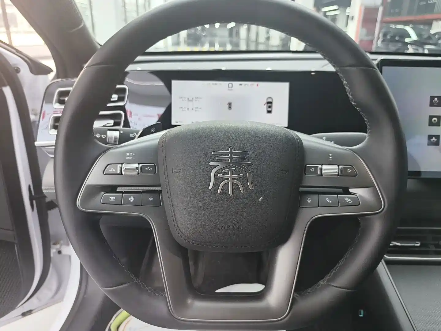 صورة 5 - BYD Qin L