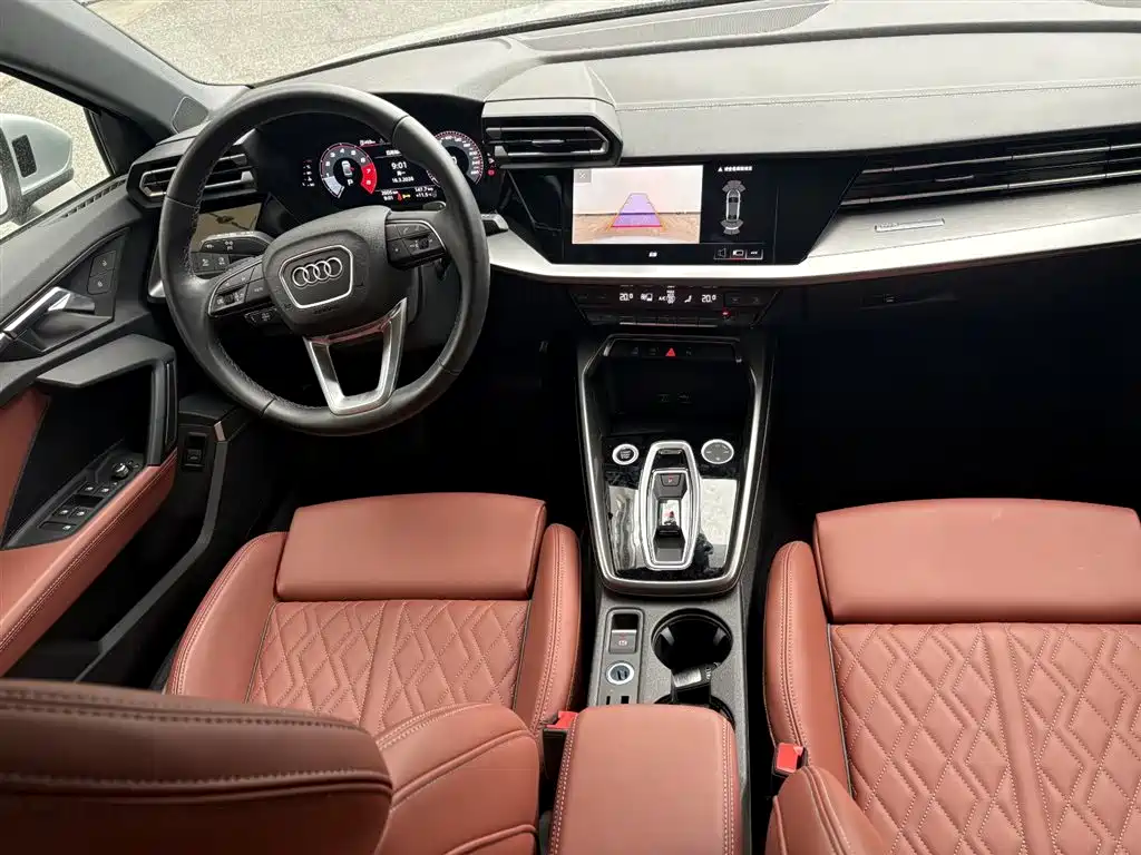 Audi A3 2025 A3L Limousine 35TFSI Flying Premium фото 8