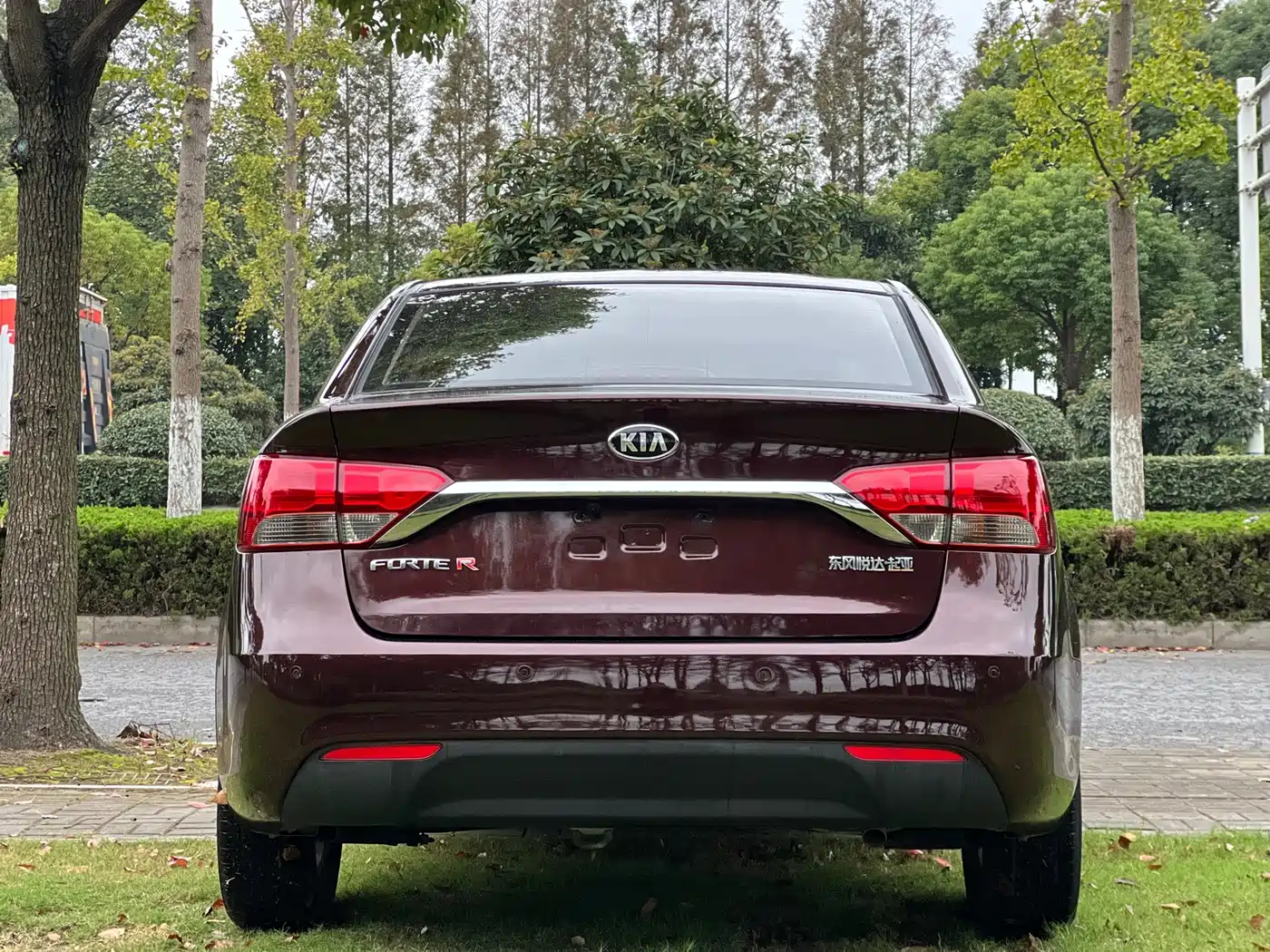Kia Forte 2014 2014 1.6L MT GL