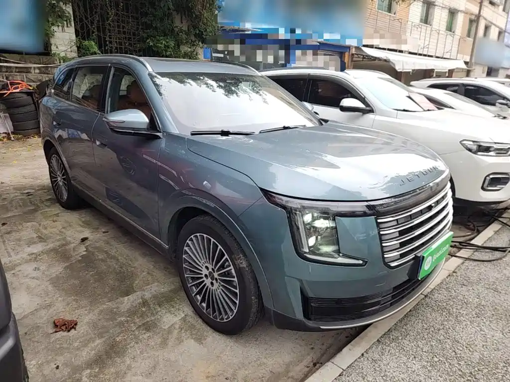 Jetour X70L 2025 2025 2.0T Automatic Flagship 7-Seater