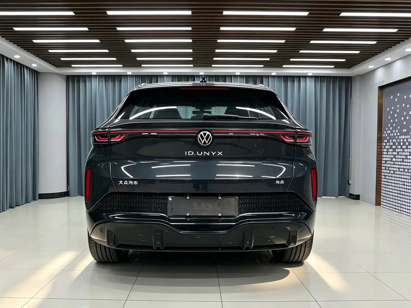 Фото 3 - Volkswagen Unique 06