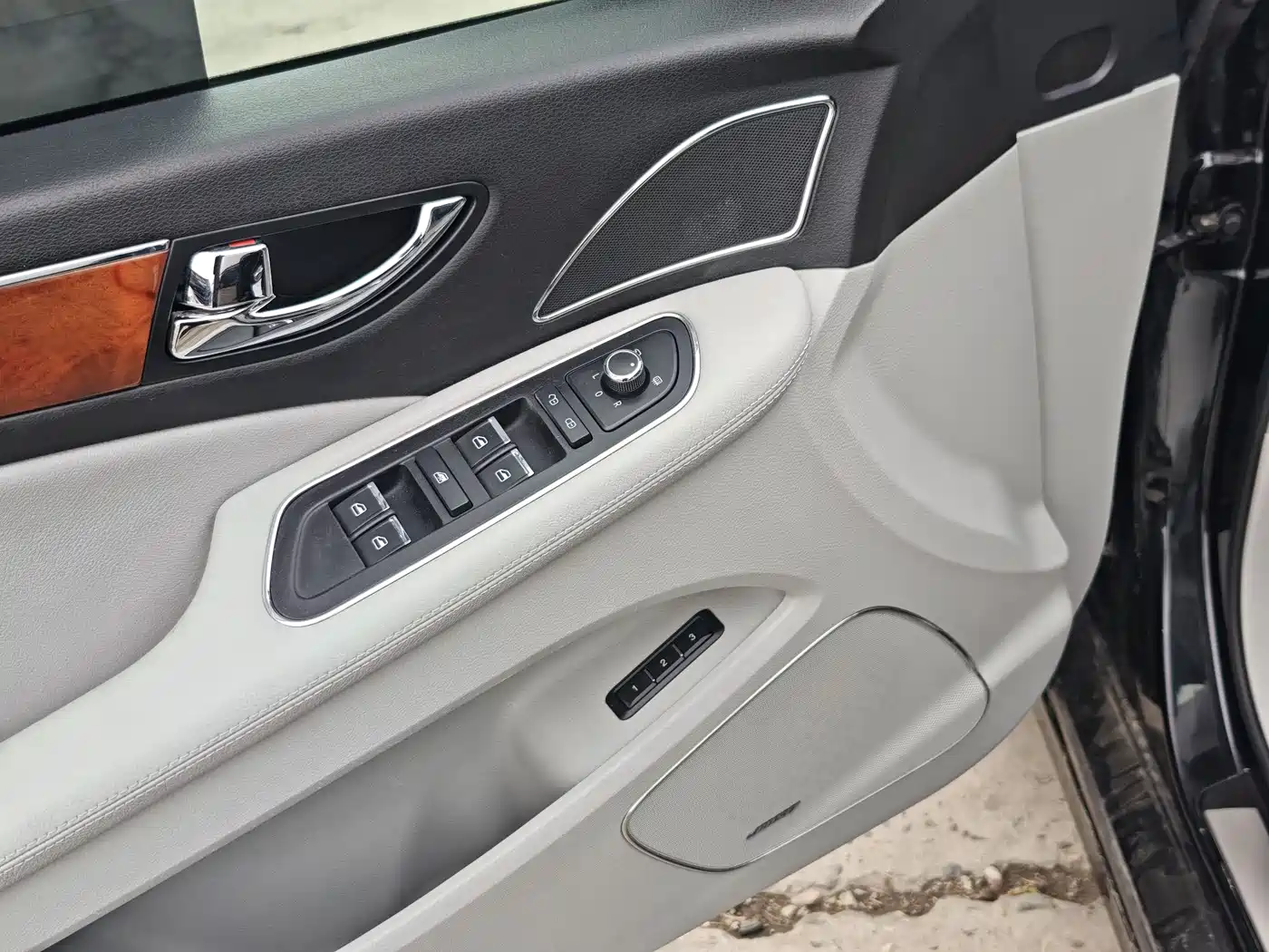 Hongqi H7 2015 2.0T Luxury фото 12