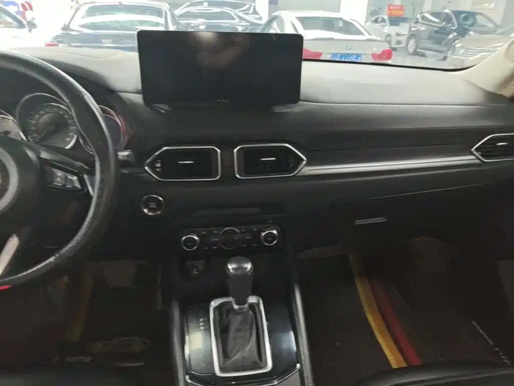 Фото 13 - Mazda CX-5