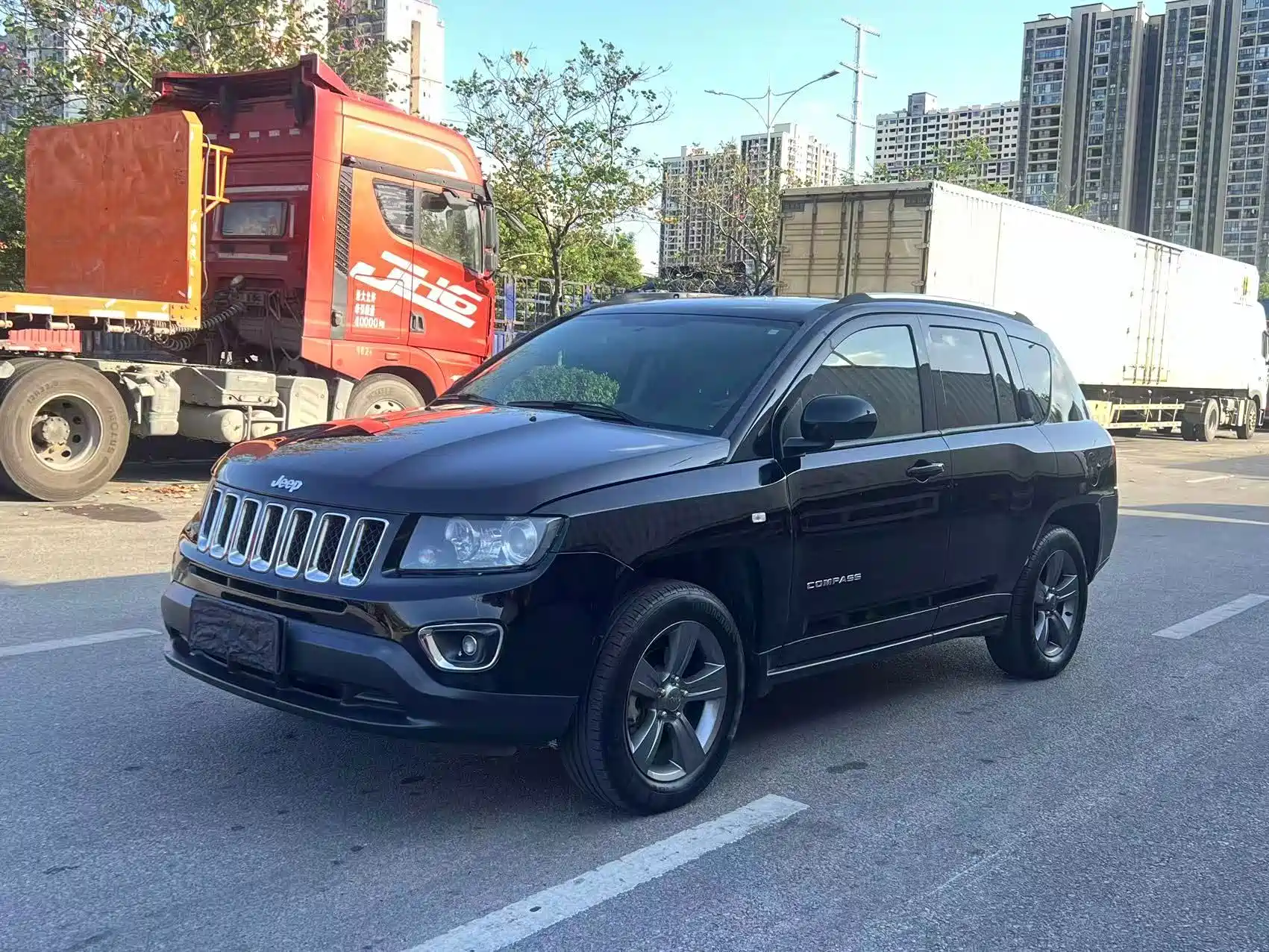 Фото 1 - Jeep Compass (Import)