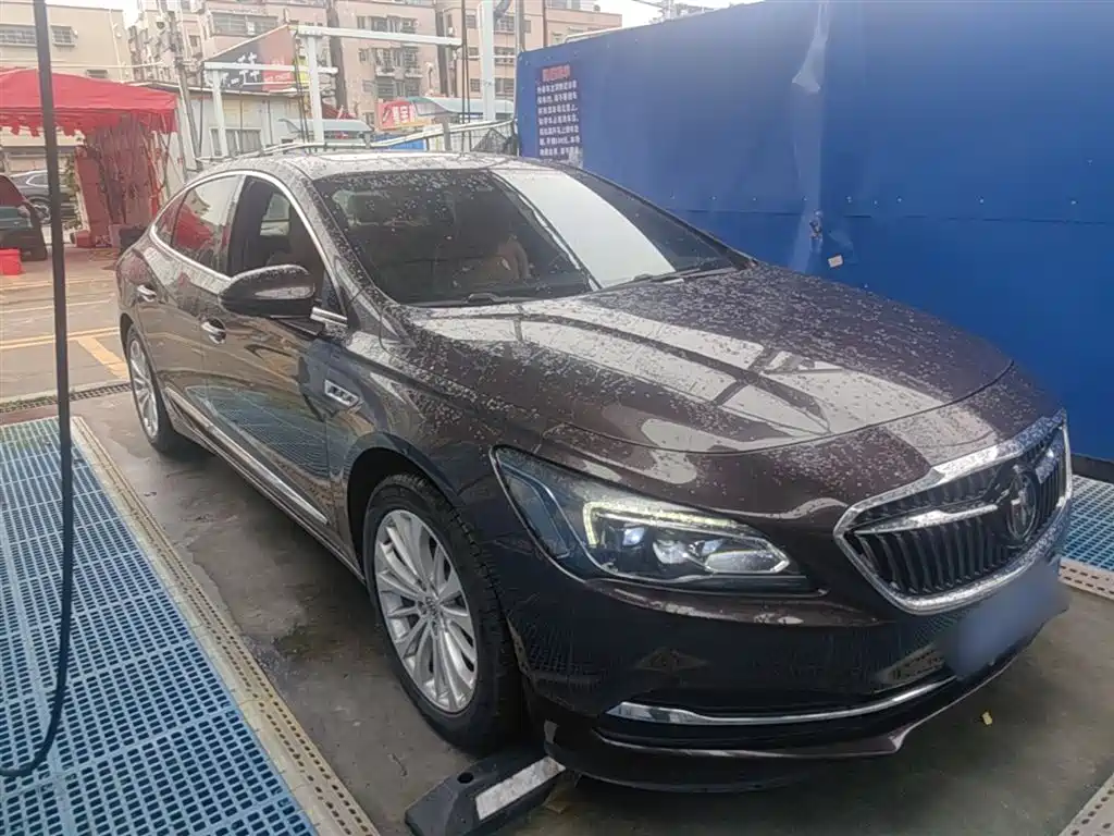 Buick LaCrosse 2016 Model 28T Luxury фото 4