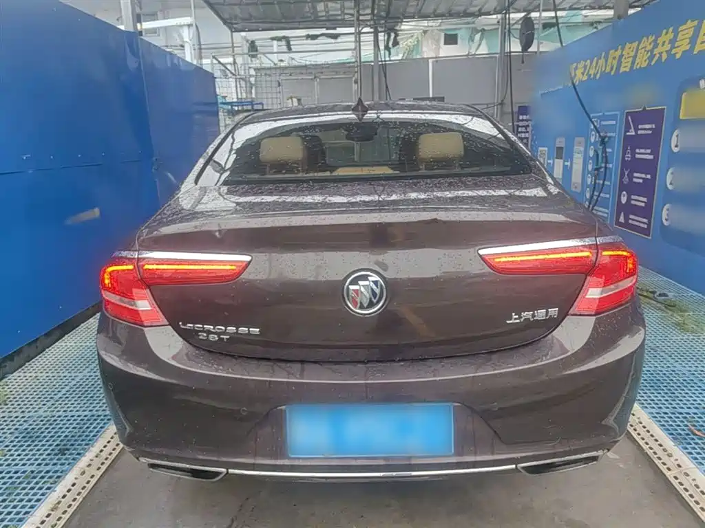 Buick LaCrosse 2016 Model 28T Luxury фото 6