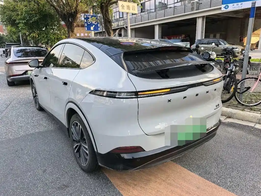 Фото 3 - XPeng G6