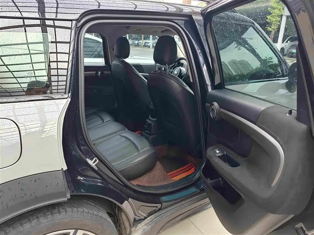 Photo 10 - MINI COUNTRYMAN
