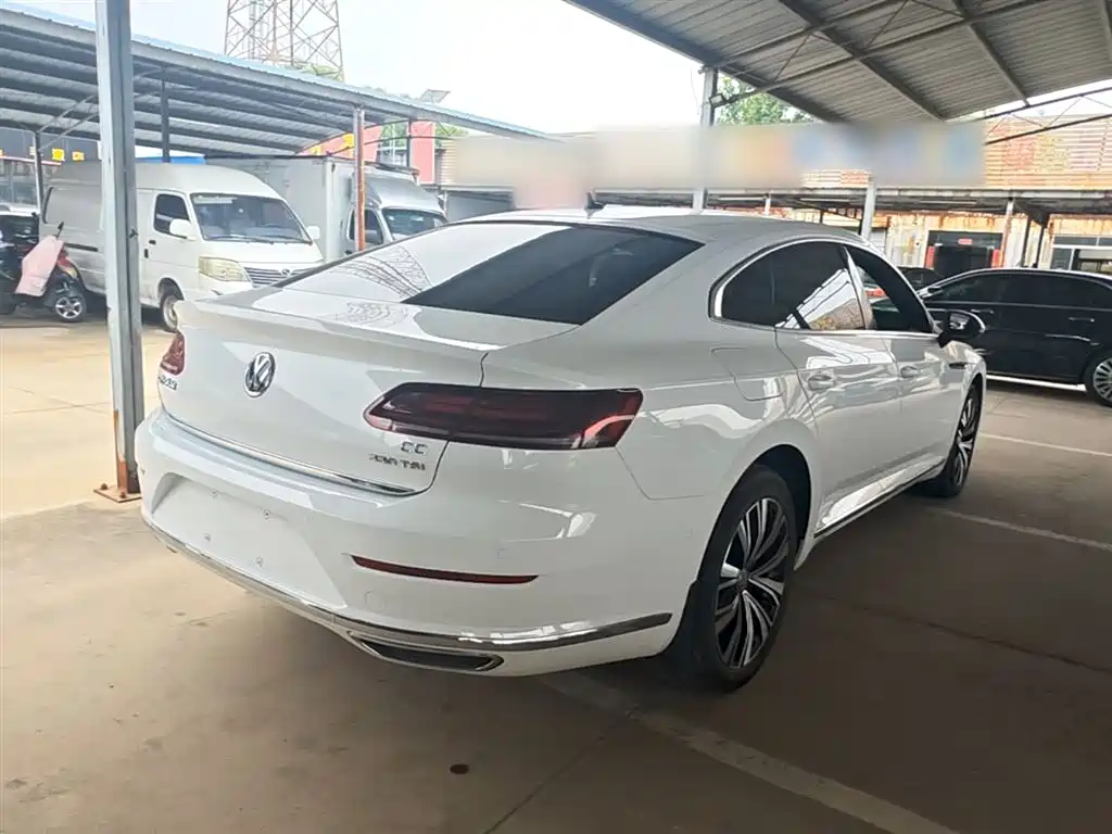 Volkswagen FAW-Volkswagen CC 2020 330TSI Glamour Version China VI фото 7