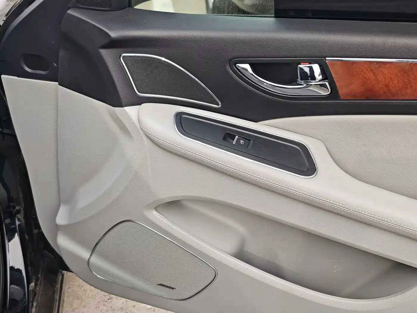 Hongqi H7 2015 2.0T Premium фото 15