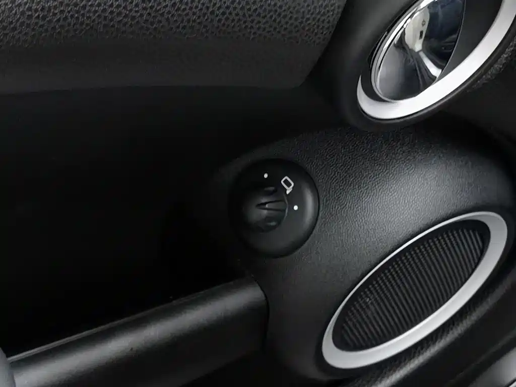 MINI MINI 2008 2007 1.6L COOPER Fun