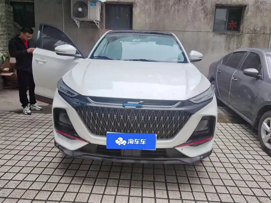 CHANGAN CHANGAN AUCHAN X7 PLUS