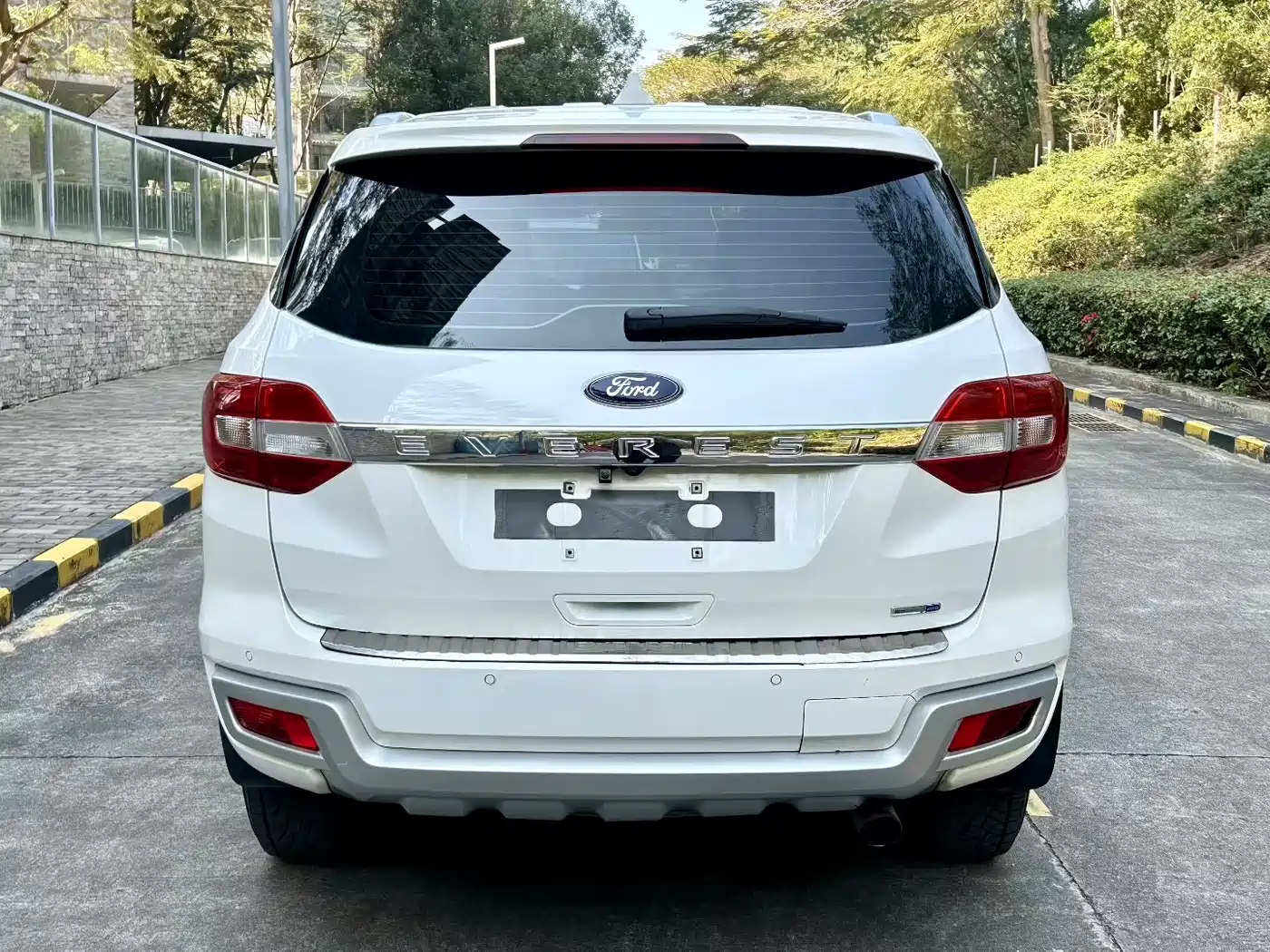 Ford Everest 2017 2017 2.0T Gasoline Automatic 4WD Luxury Edition 5-Seater