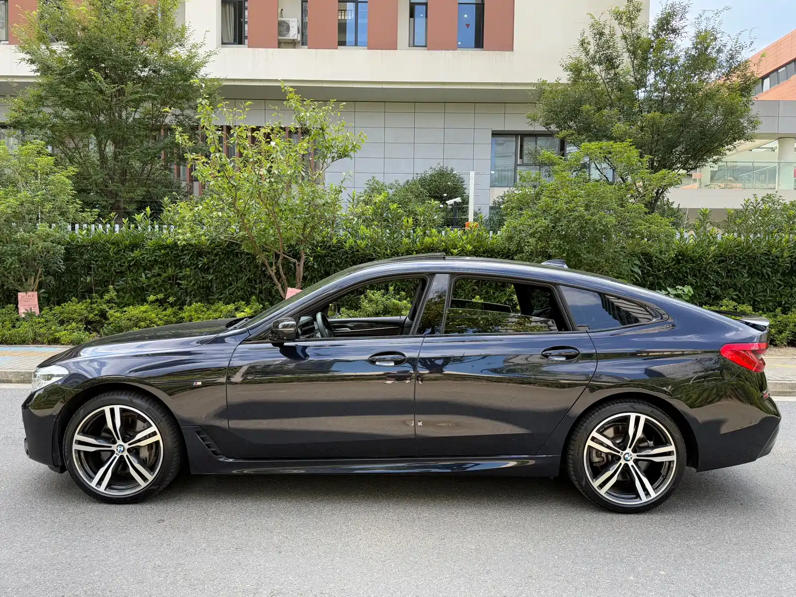 Фото 7 - BMW 6 Series GT