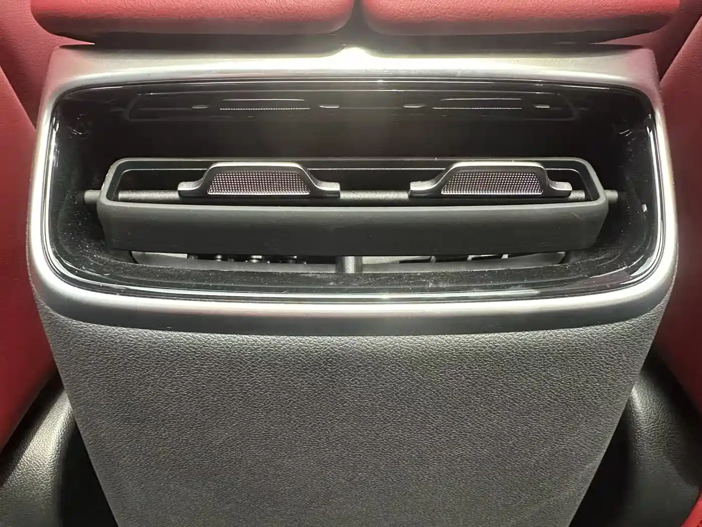 AITO Wenjie AITO M5 2025 Extended Range Ultra AWD фото 21