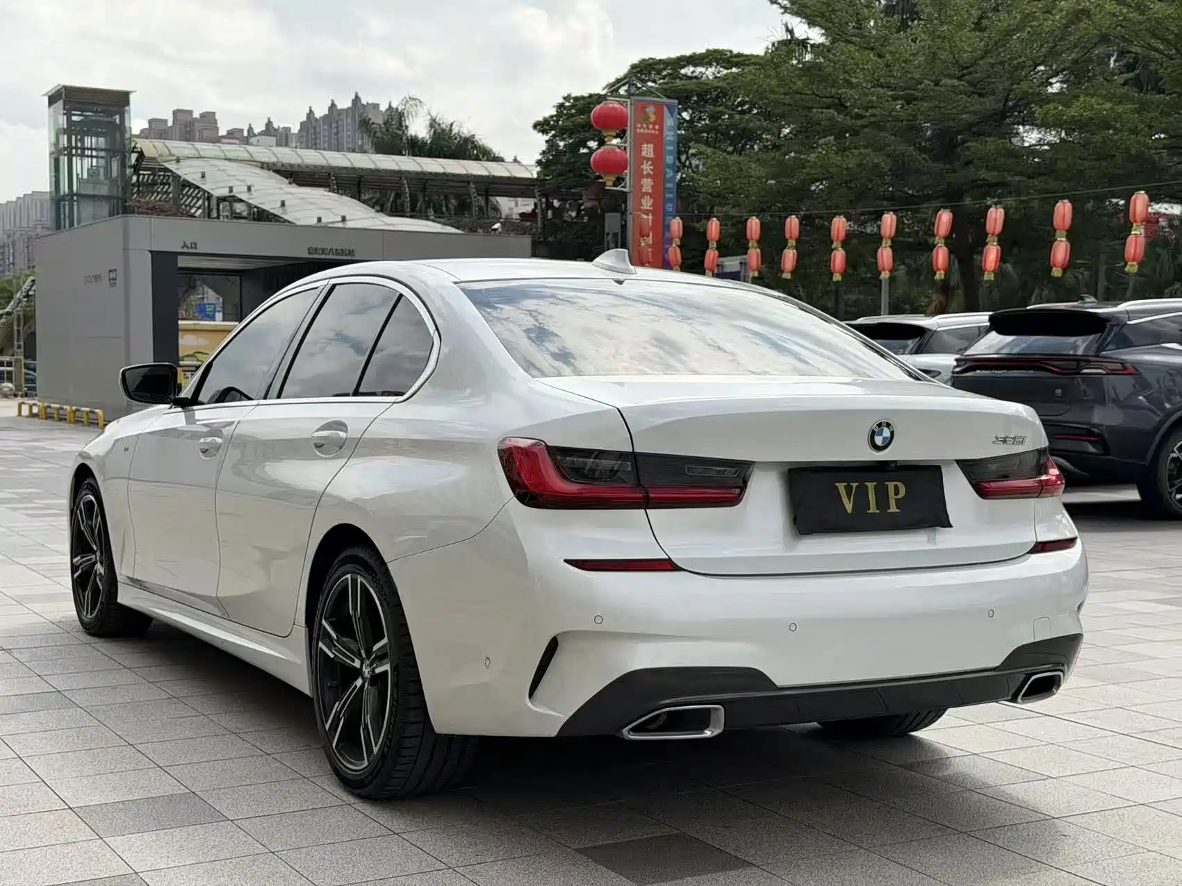Photo 10 - BMW 3 Series