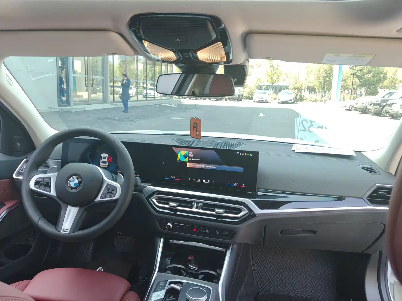 BMW 3 Series 2023 320Li M Sport Package фото 11