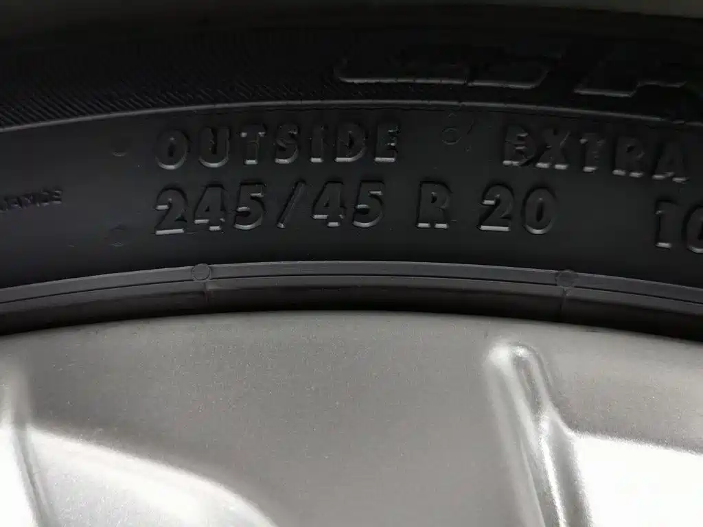 Land Rover Range Rover Evoque (Import) 2014 2014 2.0T 5-door Brilliance Sport