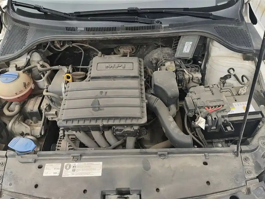 Škoda Rapid 2018 1.6L Manual Comfort Edition фото 10