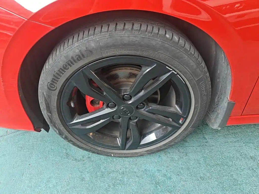 Фото 23 - Geely Binrui