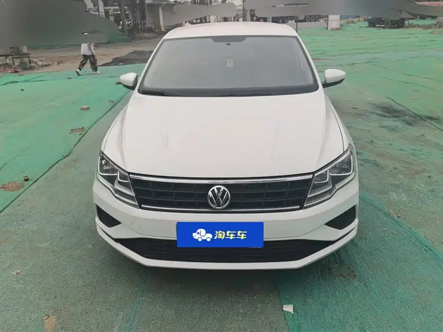 Volkswagen Jetta 2017 1.5L Manual Fashion фото 2