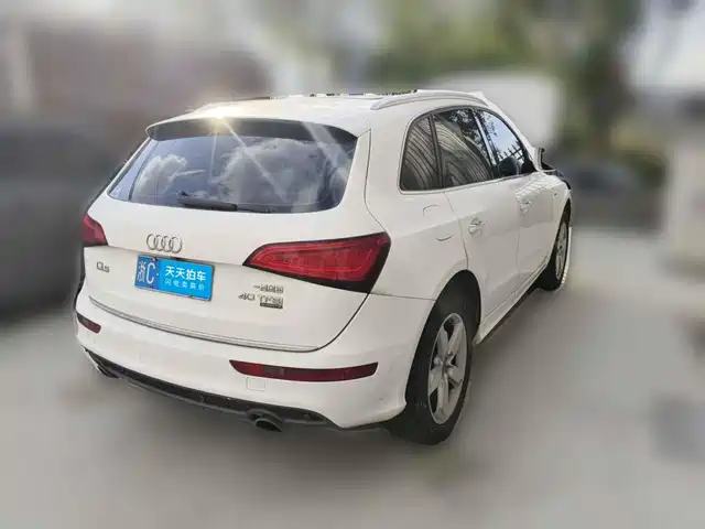 Audi Q5 2017 Plus 40 TFSI Technology — фото 2