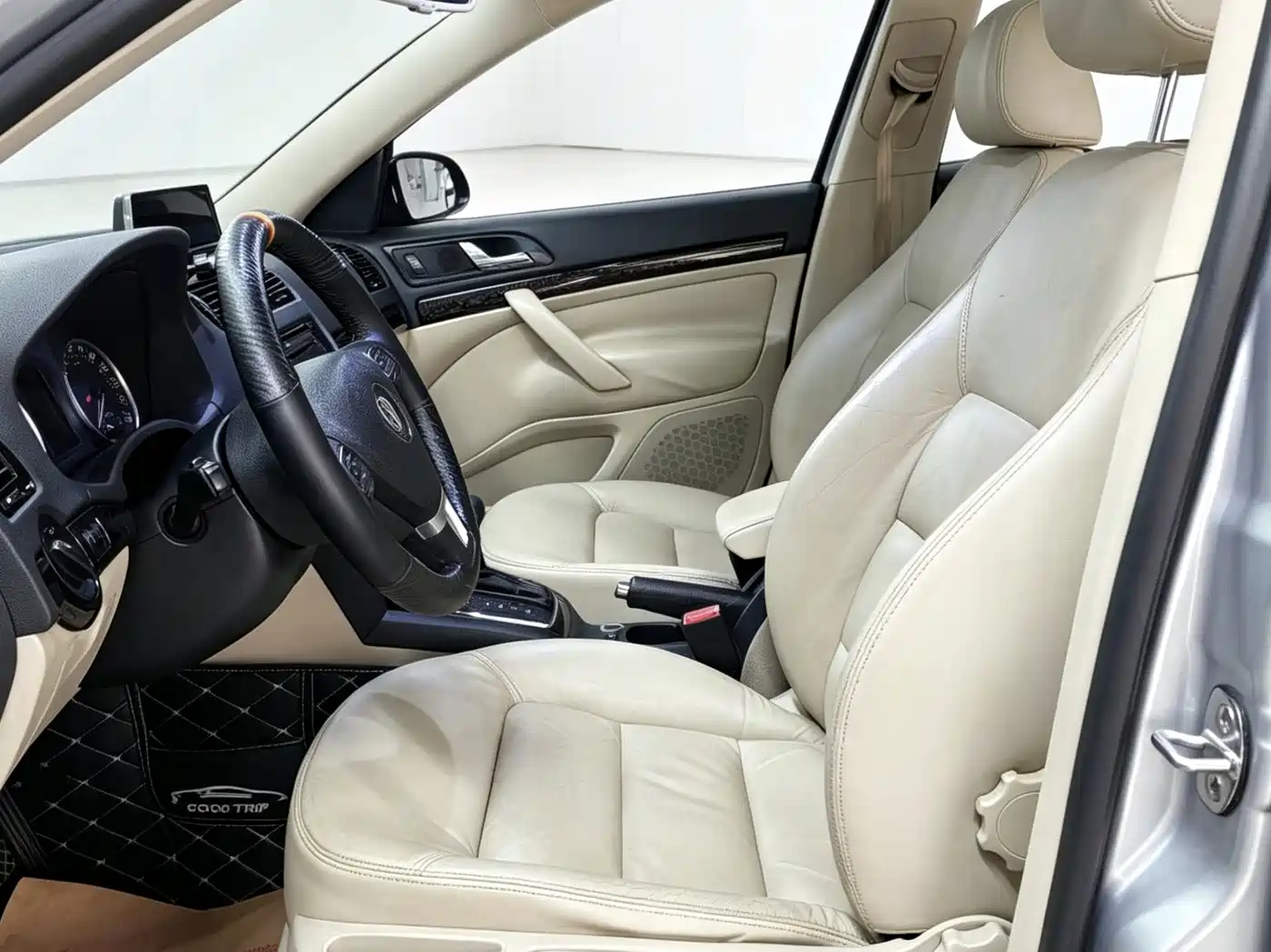 Фото 4 - Škoda Octavia