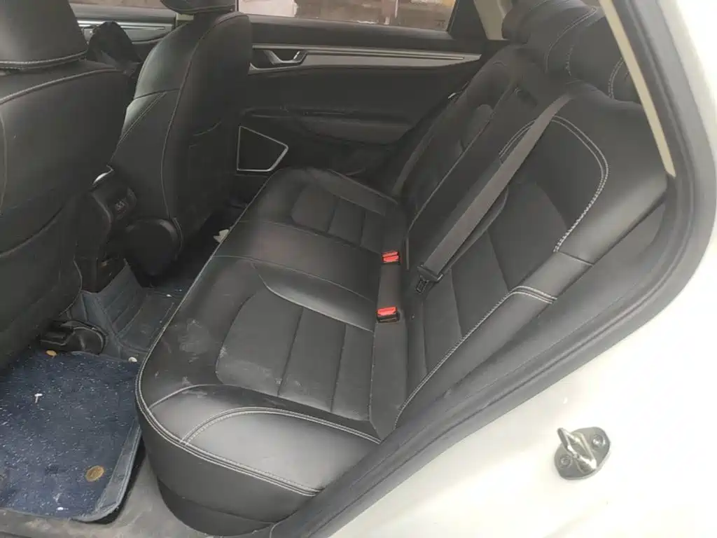 Photo 22 - Geely Emgrand GL