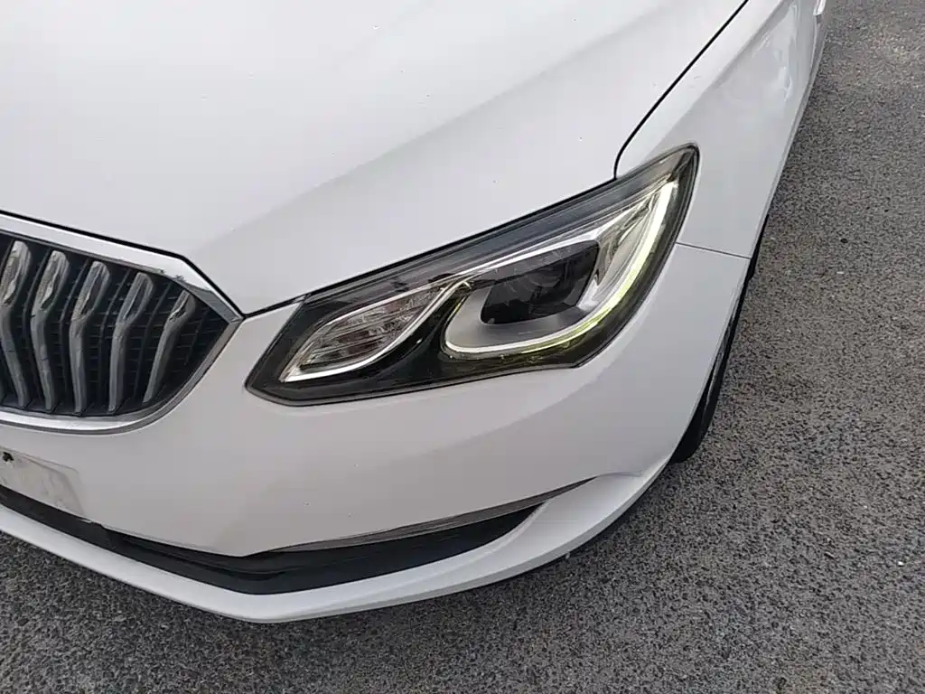 Фото 24 - Buick Excelle