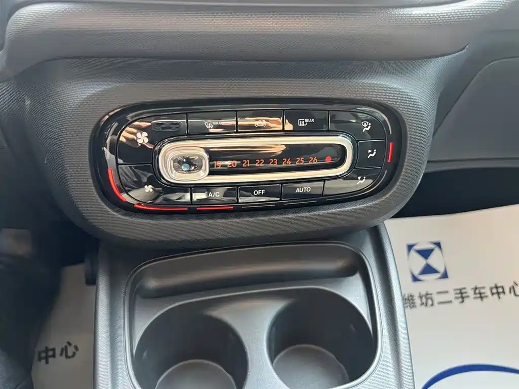 smart fortwo 2015 2015 1.0L 52kW Hardtop Passion Edition
