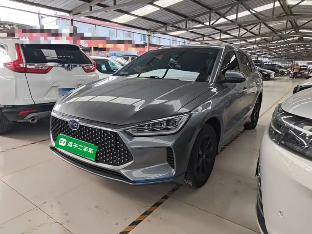 Фото 2 - BYD e2