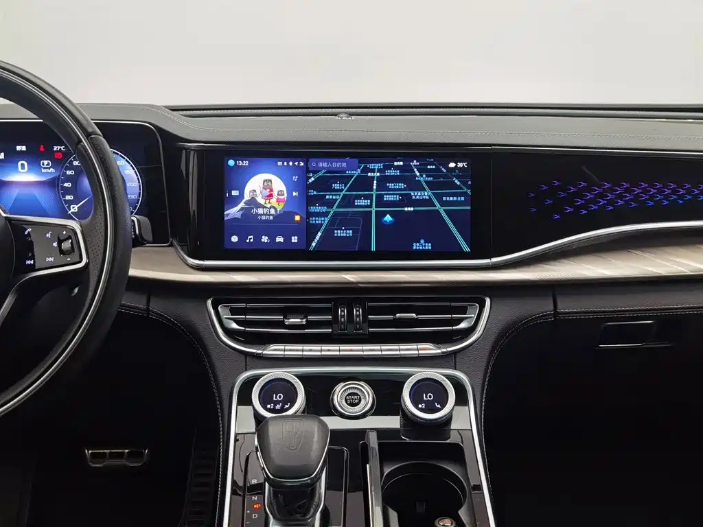 Hongqi H9, миниатюра 12